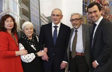 Khodorkovsky lại thách thức ông Putin