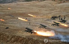 Triều Tiên bắn 100 quả đạn pháo ra biển