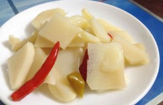 Măng ngâm ớt Cao Bằng - vị cay đại ngàn