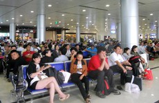 Nỗ lực giảm chậm, hủy chuyến bay