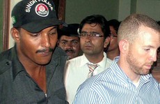 Pakistan bắt giữ nhân viên FBI