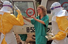 Tây Phi hoảng sợ vì Ebola