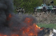 Đông Ukraine đụng độ dữ dội