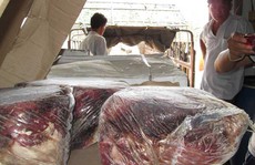 Đường ra bãi rác của 12 tấn thịt bò ngoại