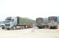 Đoàn xe quá tải vượt trạm cân 6 tỉnh: Tài xế thừa nhận “chung chi”