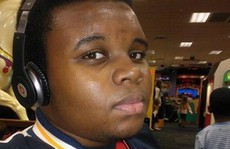 Mỹ: Cảnh sát bị đánh trọng thương trước khi bắn chết thanh niên da đen