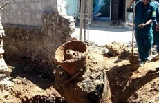 Đào móng nhà “trúng” đầu đạn tên lửa nặng trên 200 kg