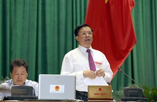 Đùn đẩy điều hành giá xăng dầu