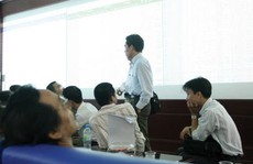 Chứng khoán giảm sâu, chuyên gia bắt đầu lo ngại