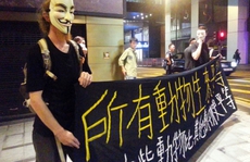 Hồng Kông lại đụng độ, sinh viên tìm 'cầu nối' đến Bắc Kinh