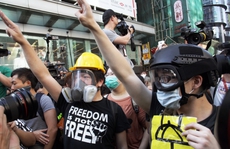 Hồng Kông tiếp tục dọn dẹp lều trại người biểu tình