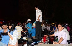 Kẹt xe nghiêm trọng sau lễ khai mạc hội Xuân núi Bà