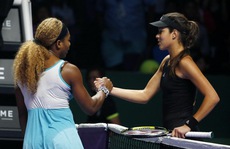 Serena Williams và Halep khởi đầu thuận lợi ở giải cuối mùa WTA