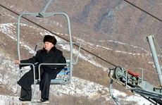 Mổ xẻ khu trượt tuyết 'con cưng' của Kim Jong-un