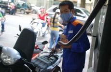 Doanh nghiệp tự định giá xăng dầu?