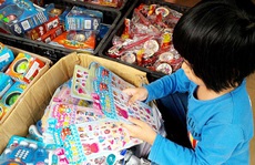 Miếng dán hoạt hình Trung Quốc gây ung thư, vô sinh