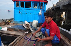 Phản đối tàu Trung Quốc đâm chìm tàu cá Việt Nam
