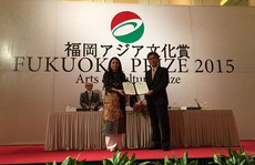 Nhà thiết kế Minh Hạnh nhận giải thưởng Fukuoka vì nghệ thuật