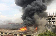 Hà Nội: Cháy lớn tại một liên doanh ô tô