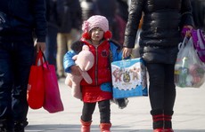 Trung Quốc chính thức thông qua chính sách hai con