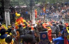 “Cướp” lộc ở lễ hội Đền Gióng là cướp có văn hóa!
