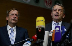 Chủ tịch LĐBĐ Đức từ chức vì cáo buộc trốn thuế