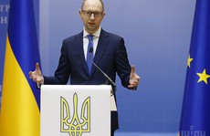 Yatsenyuk: Ukraine đang trong tình trạng chiến tranh với Nga
