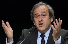 FIFA muốn cấm Platini suốt đời