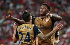 Akpom lập hat-trick, Arsenal nhấn chìm chủ nhà Singapore XI