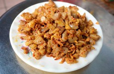 Nhà giàu Hà Nội rộ mốt ăn tóp mỡ “bao cấp“