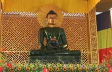 Tượng Phật ngọc lớn nhất thế giới đến Quảng Bình