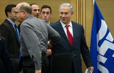 Bộ trưởng Quốc phòng Israel đột ngột từ chức