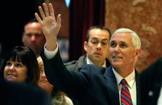 Đội ngũ chuyển giao quyền lực của ông Trump lục đục