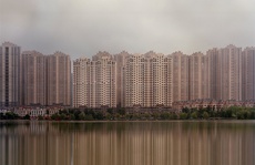 Các cao ốc không một bóng người ở Trung Quốc