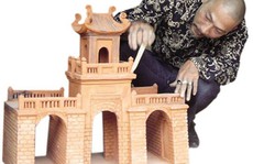 Quái nhân ở làng Bát Tràng