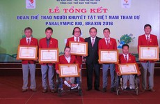 VĐV Lê Văn Công nhận Huân chương Lao động hạng I