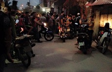 Đến thuê phòng nghỉ, chết trong tư thế treo cổ