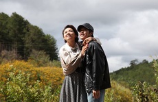 “Mặt nạ máu” – Phim kinh hoàng của Tinna Tình