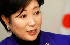 Tokyo có nữ thống đốc đầu tiên