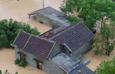 Lũ lịch sử ở Quảng Bình: Chìm hàng ngàn ngôi nhà, 5 người chết và mất tích