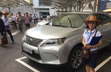 Đi chợ ô tô kiểu Mỹ giữa Sài Gòn