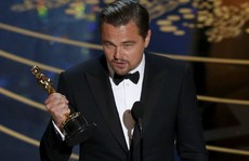 Leonardo DiCaprio hạnh phúc lần đầu đoạt Oscar