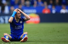 Vardy bị treo giò thêm 1 trận, Leicester vẫn không lo