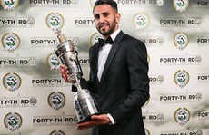 Mahrez đoạt danh hiệu Cầu thủ xuất sắc nhất năm