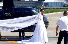 Đến đám cưới bằng trực thăng, cô dâu gặp tai nạn đau lòng