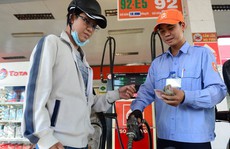 Xăng E5 phải rẻ hơn nữa người ta mới xài