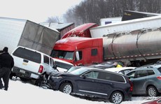 Mỹ: Tai nạn trên đường cao tốc, ít nhất 3 người chết