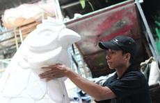 Gà trống cao 3,5m sẽ gáy ở đường hoa Nguyễn Huệ
