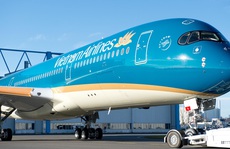 Vietnam Airlines lên sàn giá bao nhiêu?