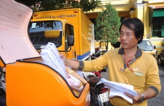 Giả nhân viên bưu điện để lừa đảo